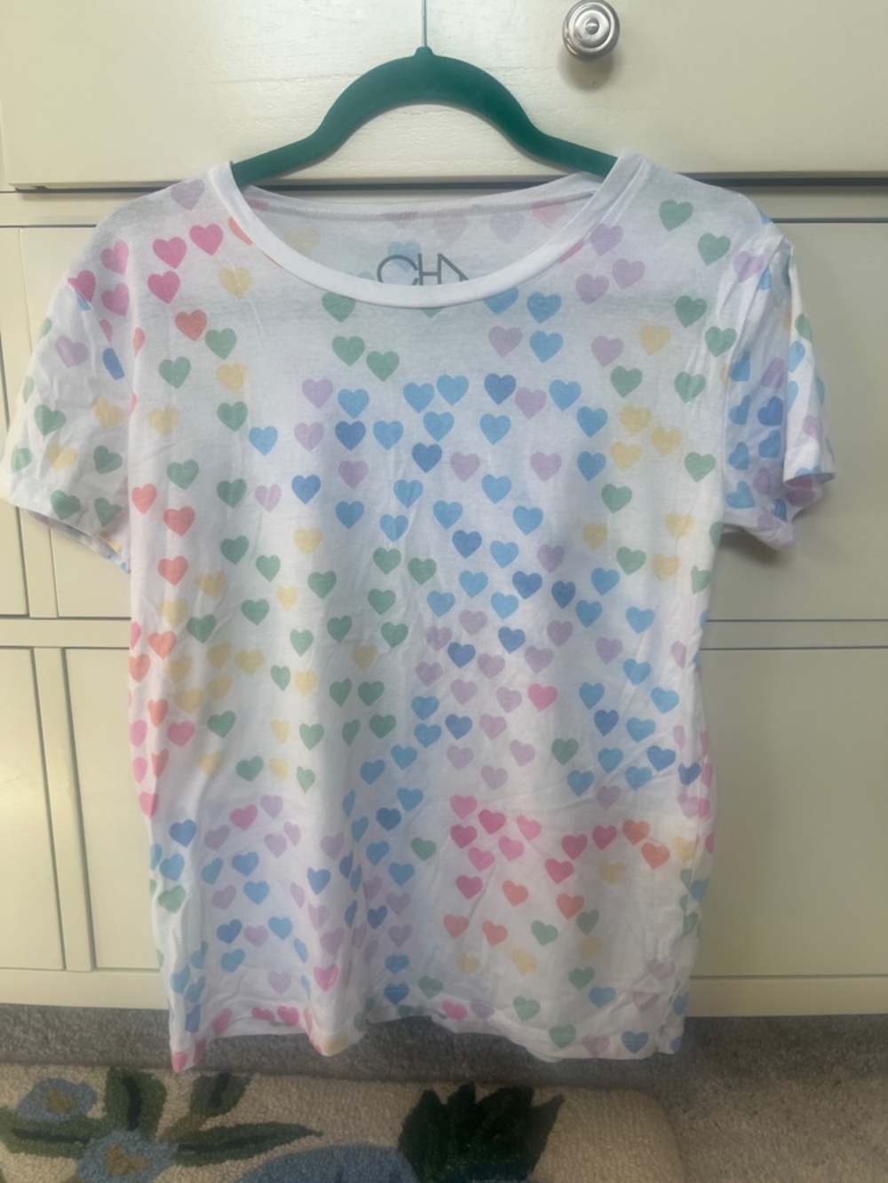 Chaser rainbow heart print t shirt small